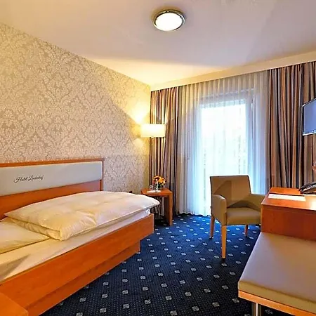 Landgasthaus & Lindenhof Hotel