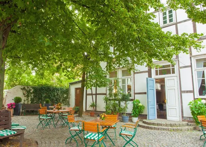 Landgasthaus & Lindenhof